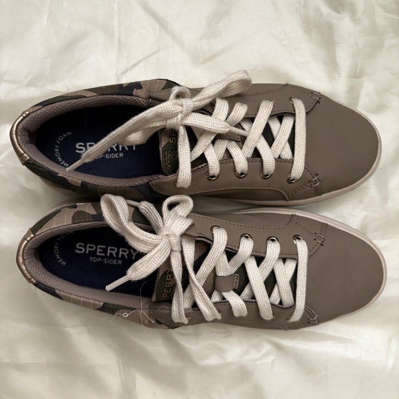 Sperry  Taupe Camo Lace Up Sneakers Women's Size 8.5 M Low Top - Picture 3 of 9